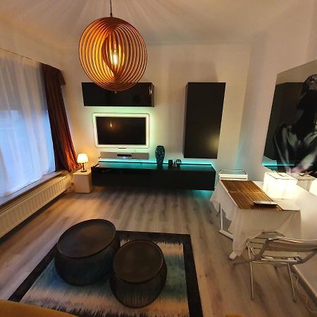 Cosy Corner In Quiet Suburb - All Cars Allowed Antwerp Luaran gambar