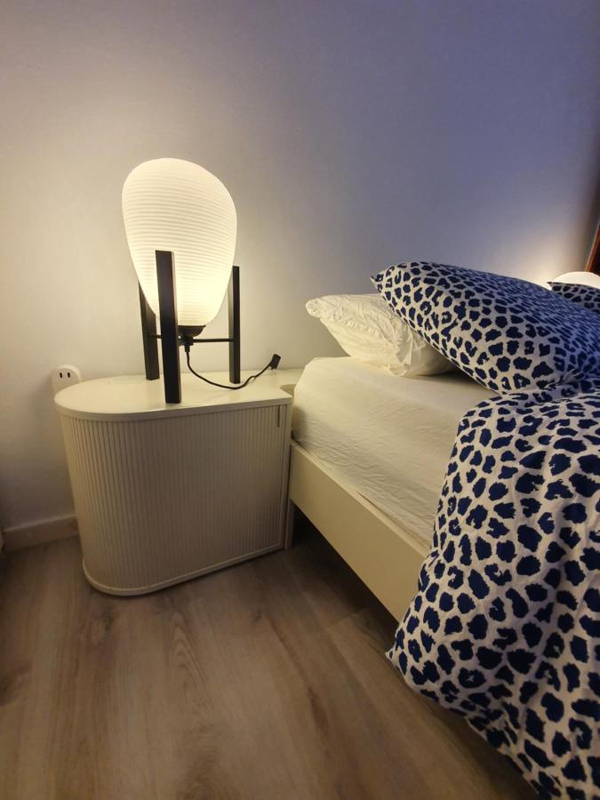 Cosy Corner In Quiet Suburb - All Cars Allowed Antwerp Luaran gambar
