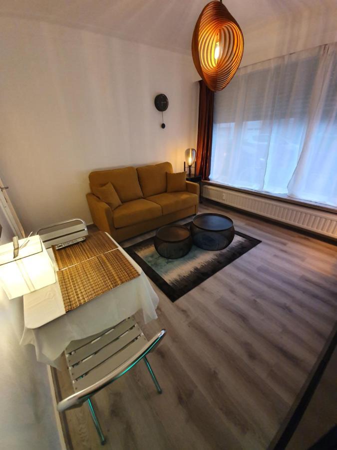 Cosy Corner In Quiet Suburb - All Cars Allowed Antwerp Luaran gambar