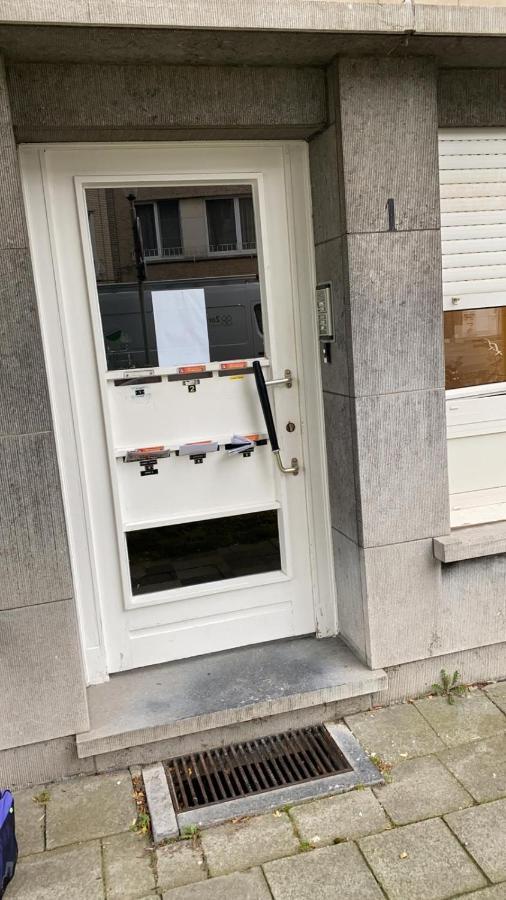 Cosy Corner In Quiet Suburb - All Cars Allowed Antwerp Luaran gambar